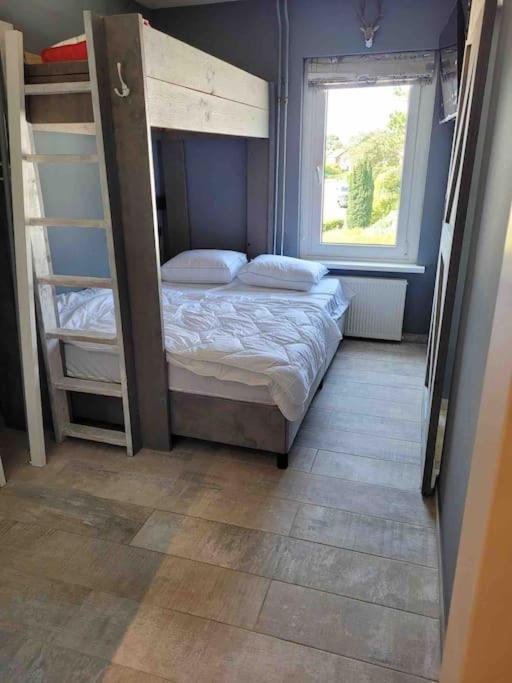 Bed and Breakfast Voormalig Politiebureau Gebruik Welnesstuin Tegen Betaling Ouddorp Zewnętrze zdjęcie