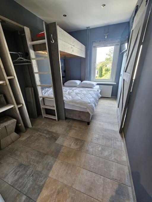 Bed and Breakfast Voormalig Politiebureau Gebruik Welnesstuin Tegen Betaling Ouddorp Zewnętrze zdjęcie